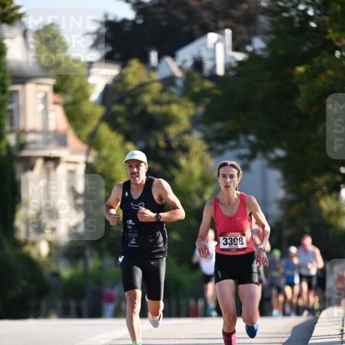 01.09.2024 - BARMER Alsterlauf Dr. Thomas Lammeyer http://msf.ph/oto/6887729 01.09.2024 09:21:29 Laufen 3398 meine-sportfotos.de