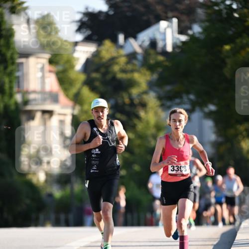 01.09.2024 - BARMER Alsterlauf Dr. Thomas Lammeyer http://msf.ph/oto/6887731 01.09.2024 09:21:30 Laufen 3398 meine-sportfotos.de