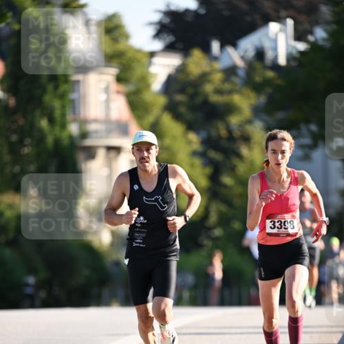 01.09.2024 - BARMER Alsterlauf Dr. Thomas Lammeyer http://msf.ph/oto/6887735 01.09.2024 09:21:30 Laufen 222, 3398 meine-sportfotos.de