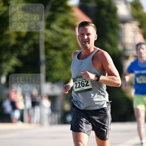 01.09.2024 - BARMER Alsterlauf Dr. Thomas Lammeyer http://msf.ph/oto/6887768 01.09.2024 09:21:37 Laufen 35, 2262 meine-sportfotos.de