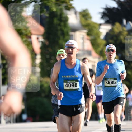01.09.2024 - BARMER Alsterlauf Dr. Thomas Lammeyer http://msf.ph/oto/6887792 01.09.2024 09:21:43 Laufen 4098, 3585 meine-sportfotos.de