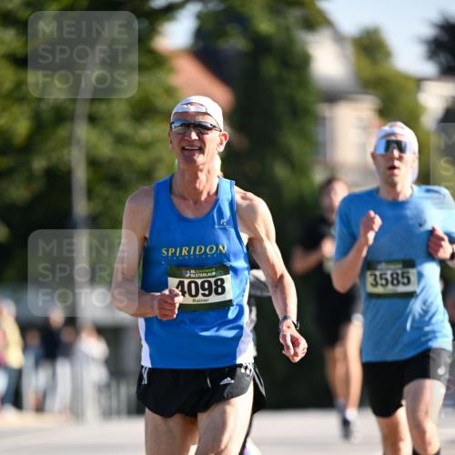 01.09.2024 - BARMER Alsterlauf Dr. Thomas Lammeyer http://msf.ph/oto/6887796 01.09.2024 09:21:44 Laufen 4098, 3585 meine-sportfotos.de