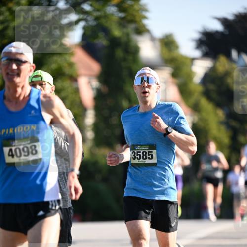 01.09.2024 - BARMER Alsterlauf Dr. Thomas Lammeyer http://msf.ph/oto/6887797 01.09.2024 09:21:44 Laufen 4098, 35, 3585 meine-sportfotos.de