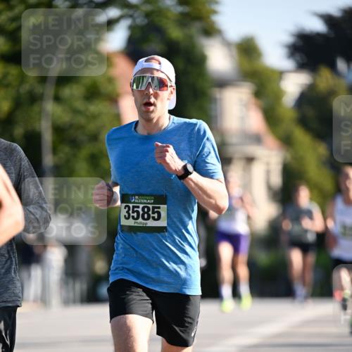 01.09.2024 - BARMER Alsterlauf Dr. Thomas Lammeyer http://msf.ph/oto/6887801 01.09.2024 09:21:45 Laufen 35, 3585 meine-sportfotos.de