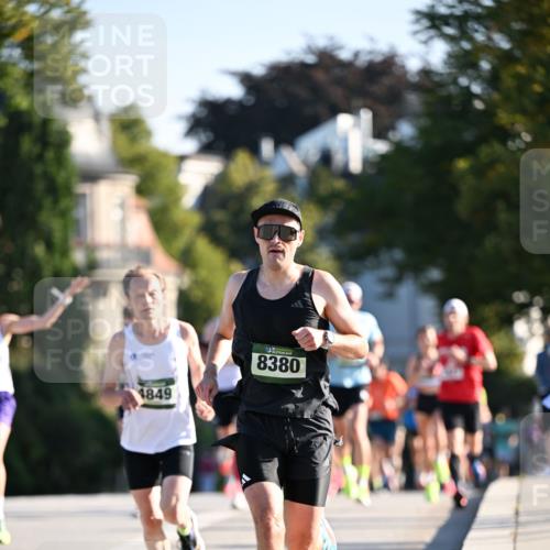 01.09.2024 - BARMER Alsterlauf Dr. Thomas Lammeyer http://msf.ph/oto/6887807 01.09.2024 09:21:47 Laufen 4849, 8380 meine-sportfotos.de