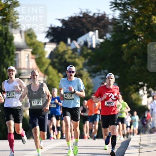 01.09.2024 - BARMER Alsterlauf Dr. Thomas Lammeyer http://msf.ph/oto/6887822 01.09.2024 09:21:49 Laufen 2151, 1101, 8331, 3827 meine-sportfotos.de