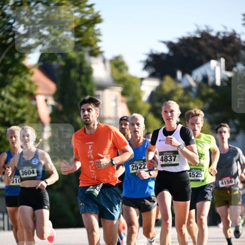 01.09.2024 - BARMER Alsterlauf Dr. Thomas Lammeyer http://msf.ph/oto/6887848 01.09.2024 09:21:55 Laufen 510, 3604, 2522, 4837, 4525, 4156 meine-sportfotos.de