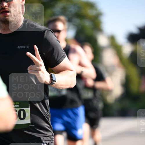 01.09.2024 - BARMER Alsterlauf Dr. Thomas Lammeyer http://msf.ph/oto/6887905 01.09.2024 09:22:05 Laufen 60 meine-sportfotos.de