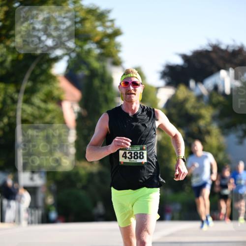 01.09.2024 - BARMER Alsterlauf Dr. Thomas Lammeyer http://msf.ph/oto/6887916 01.09.2024 09:22:07 Laufen 35, 4388 meine-sportfotos.de