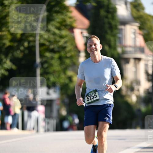 01.09.2024 - BARMER Alsterlauf Dr. Thomas Lammeyer http://msf.ph/oto/6887931 01.09.2024 09:22:11 Laufen 5255 meine-sportfotos.de