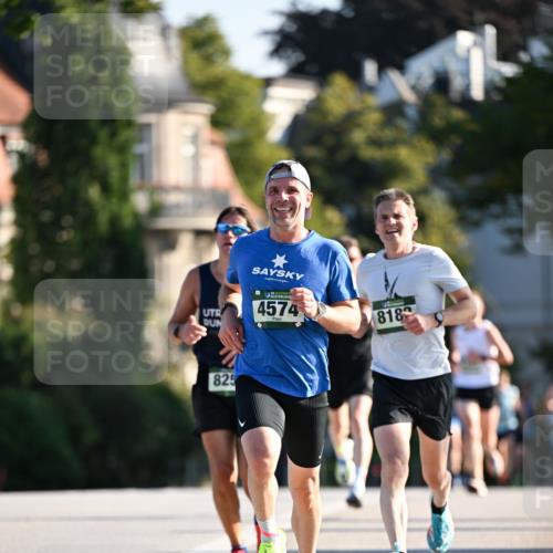 01.09.2024 - BARMER Alsterlauf Dr. Thomas Lammeyer http://msf.ph/oto/6887945 01.09.2024 09:22:14 Laufen 4574, 818, 825 meine-sportfotos.de