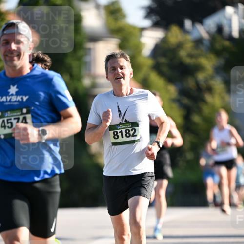 01.09.2024 - BARMER Alsterlauf Dr. Thomas Lammeyer http://msf.ph/oto/6887954 01.09.2024 09:22:15 Laufen 4574, 35, 8182 meine-sportfotos.de