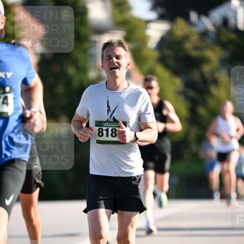 01.09.2024 - BARMER Alsterlauf Dr. Thomas Lammeyer http://msf.ph/oto/6887956 01.09.2024 09:22:15 Laufen 35, 818 meine-sportfotos.de