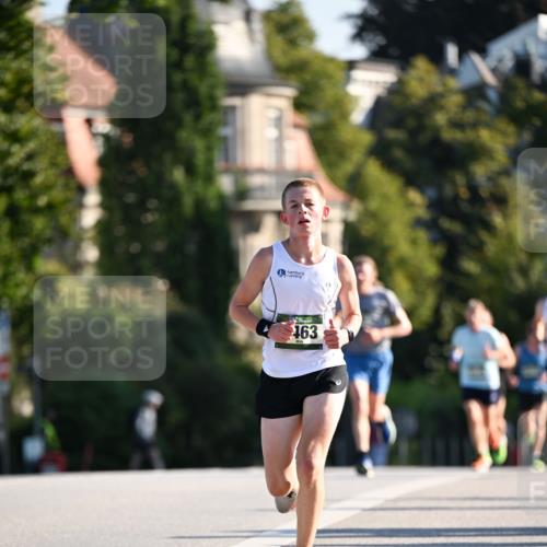 01.09.2024 - BARMER Alsterlauf Dr. Thomas Lammeyer http://msf.ph/oto/6887976 01.09.2024 09:22:19 Laufen 463 meine-sportfotos.de