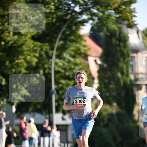 01.09.2024 - BARMER Alsterlauf Dr. Thomas Lammeyer http://msf.ph/oto/6887989 01.09.2024 09:22:24 Laufen 3302 meine-sportfotos.de
