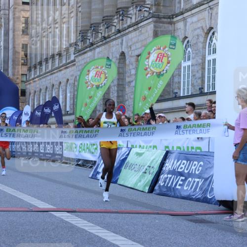 01.09.2024 - BARMER Alsterlauf Strokosch-Dieckow http://msf.ph/oto/6888010 01.09.2024 09:31:29 Ziel 16, 21 meine-sportfotos.de