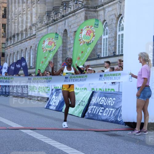 01.09.2024 - BARMER Alsterlauf Strokosch-Dieckow http://msf.ph/oto/6888011 01.09.2024 09:31:29 Ziel 16, 21 meine-sportfotos.de