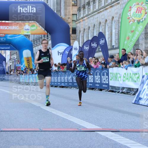 01.09.2024 - BARMER Alsterlauf Strokosch-Dieckow http://msf.ph/oto/6888039 01.09.2024 09:32:17 Ziel 31, 4976 meine-sportfotos.de