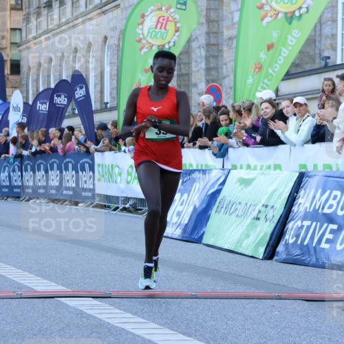 01.09.2024 - BARMER Alsterlauf Strokosch-Dieckow http://msf.ph/oto/6888059 01.09.2024 09:32:37 Ziel 17, 33, 5048 meine-sportfotos.de