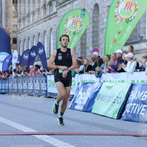 01.09.2024 - BARMER Alsterlauf Strokosch-Dieckow http://msf.ph/oto/6888067 01.09.2024 09:32:41 Ziel 9, 17, 4884, 5048 meine-sportfotos.de
