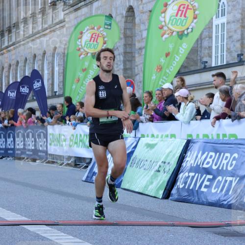 01.09.2024 - BARMER Alsterlauf Strokosch-Dieckow http://msf.ph/oto/6888070 01.09.2024 09:32:42 Ziel 9, 17, 4884, 5048 meine-sportfotos.de