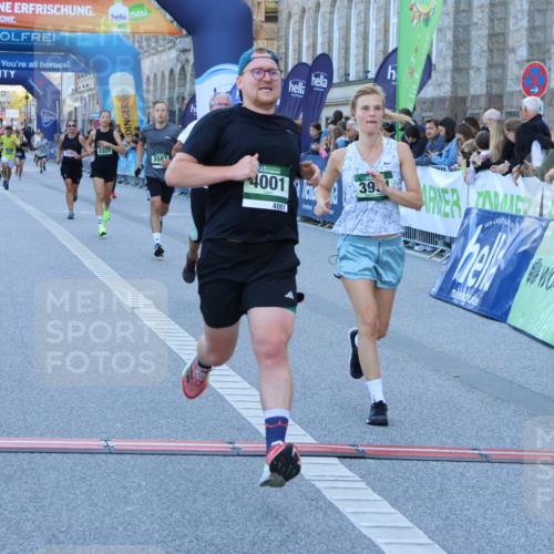 01.09.2024 - BARMER Alsterlauf Strokosch-Dieckow http://msf.ph/oto/6888116 01.09.2024 09:48:47 Ziel 3198, 3322, 3560, 3583, 3787, 3931, 3971, 4001, 5168 meine-sportfotos.de
