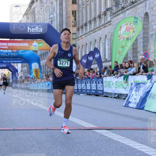 01.09.2024 - BARMER Alsterlauf Strokosch-Dieckow http://msf.ph/oto/6888133 01.09.2024 09:33:40 Ziel 3271, 4748 meine-sportfotos.de