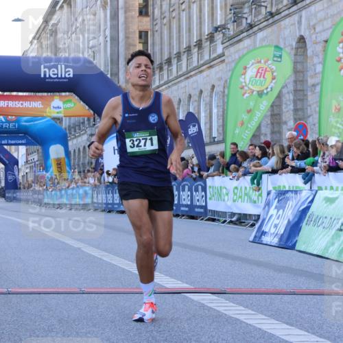 01.09.2024 - BARMER Alsterlauf Strokosch-Dieckow http://msf.ph/oto/6888135 01.09.2024 09:33:40 Ziel 3271, 4748 meine-sportfotos.de