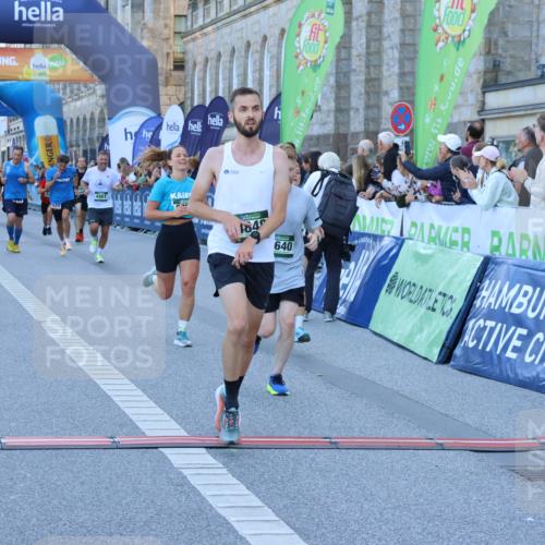 01.09.2024 - BARMER Alsterlauf Strokosch-Dieckow http://msf.ph/oto/6888168 01.09.2024 09:49:06 Ziel 2504, 2613, 3446, 3629, 3640, 3810, 4119, 4415, 4416, 4545, 4595, 4622, 4848, 4861, 4935, 5015, 8040, 8169, 8205, 8250, 8306 meine-sportfotos.de