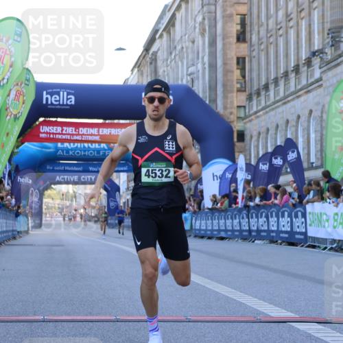 01.09.2024 - BARMER Alsterlauf Strokosch-Dieckow http://msf.ph/oto/6888181 01.09.2024 09:34:08 Ziel 23, 4532 meine-sportfotos.de