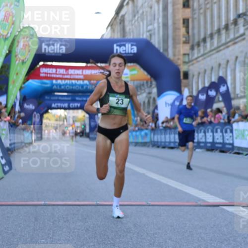01.09.2024 - BARMER Alsterlauf Strokosch-Dieckow http://msf.ph/oto/6888188 01.09.2024 09:34:18 Ziel 23, 38, 8123 meine-sportfotos.de