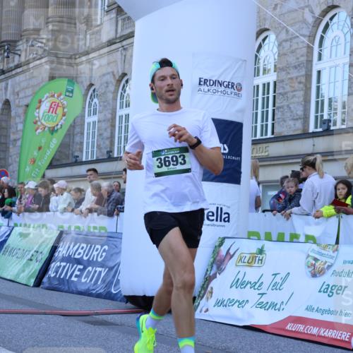 01.09.2024 - BARMER Alsterlauf Strokosch-Dieckow http://msf.ph/oto/6888206 01.09.2024 09:34:32 Ziel 3693, 8170 meine-sportfotos.de