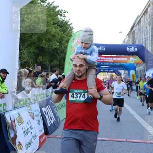 01.09.2024 - BARMER Alsterlauf Strokosch-Dieckow http://msf.ph/oto/6888213 01.09.2024 09:49:19 Ziel 2168, 2276, 2336, 2454, 2470, 2581, 3710, 3891, 4337, 4370, 4374, 4622, 5191, 8293 meine-sportfotos.de