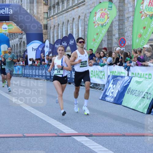 01.09.2024 - BARMER Alsterlauf Strokosch-Dieckow http://msf.ph/oto/6888260 01.09.2024 09:35:21 Ziel 34, 3298, 3318, 4802, 8337 meine-sportfotos.de