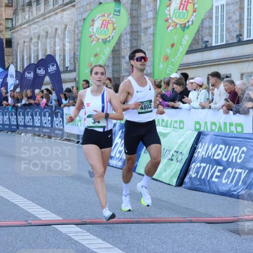 01.09.2024 - BARMER Alsterlauf Strokosch-Dieckow http://msf.ph/oto/6888263 01.09.2024 09:35:22 Ziel 34, 3298, 3318, 4802, 8337 meine-sportfotos.de