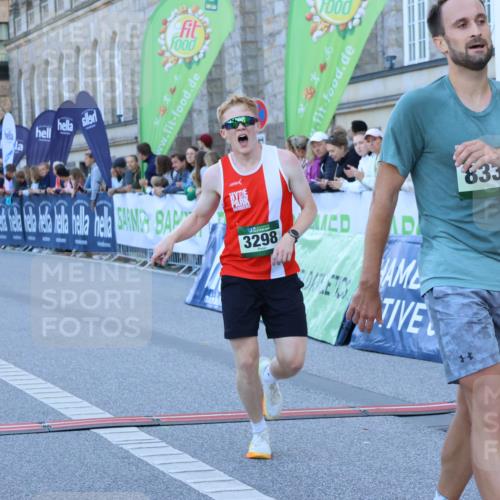 01.09.2024 - BARMER Alsterlauf Strokosch-Dieckow http://msf.ph/oto/6888275 01.09.2024 09:35:27 Ziel 3298, 3318, 8337 meine-sportfotos.de