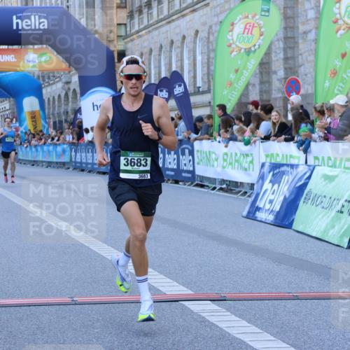 01.09.2024 - BARMER Alsterlauf Strokosch-Dieckow http://msf.ph/oto/6888297 01.09.2024 09:35:43 Ziel 2524, 3571, 3683, 4752, 8379 meine-sportfotos.de