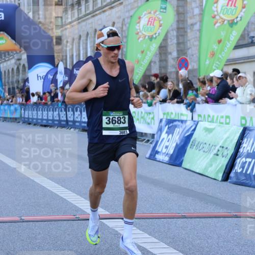 01.09.2024 - BARMER Alsterlauf Strokosch-Dieckow http://msf.ph/oto/6888299 01.09.2024 09:35:43 Ziel 2524, 3571, 3683, 4752, 8379 meine-sportfotos.de