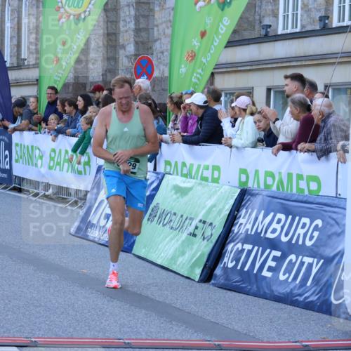 01.09.2024 - BARMER Alsterlauf Strokosch-Dieckow http://msf.ph/oto/6888366 01.09.2024 09:36:25 Ziel 30, 2483, 3729, 4455, 4886, 4900, 5011 meine-sportfotos.de
