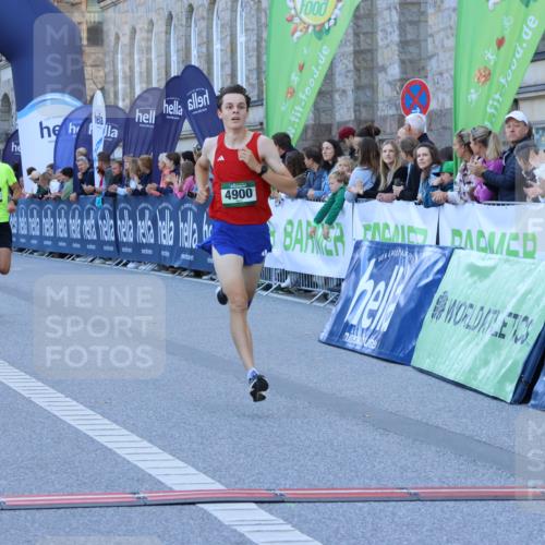 01.09.2024 - BARMER Alsterlauf Strokosch-Dieckow http://msf.ph/oto/6888380 01.09.2024 09:36:30 Ziel 30, 2212, 2483, 3251, 4455, 4886, 4900, 5011 meine-sportfotos.de