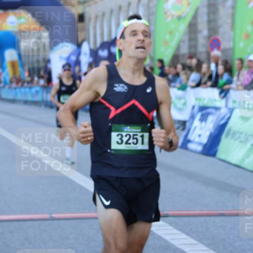 01.09.2024 - BARMER Alsterlauf Strokosch-Dieckow http://msf.ph/oto/6888400 01.09.2024 09:36:41 Ziel 2212, 3251, 4114, 8047 meine-sportfotos.de