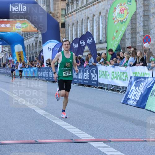 01.09.2024 - BARMER Alsterlauf Strokosch-Dieckow http://msf.ph/oto/6888411 01.09.2024 09:37:01 Ziel 36, 4754, 4885, 5269 meine-sportfotos.de
