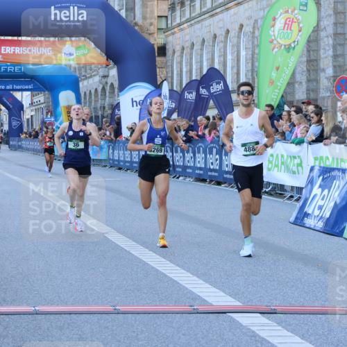 01.09.2024 - BARMER Alsterlauf Strokosch-Dieckow http://msf.ph/oto/6888420 01.09.2024 09:37:08 Ziel 36, 37, 4885, 5269, 5270 meine-sportfotos.de