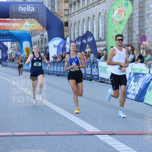 01.09.2024 - BARMER Alsterlauf Strokosch-Dieckow http://msf.ph/oto/6888422 01.09.2024 09:37:09 Ziel 36, 37, 4885, 5269, 5270 meine-sportfotos.de