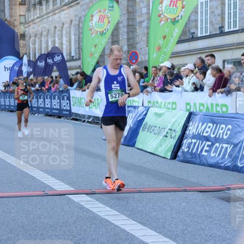01.09.2024 - BARMER Alsterlauf Strokosch-Dieckow http://msf.ph/oto/6888432 01.09.2024 09:37:13 Ziel 37, 3768, 5270 meine-sportfotos.de
