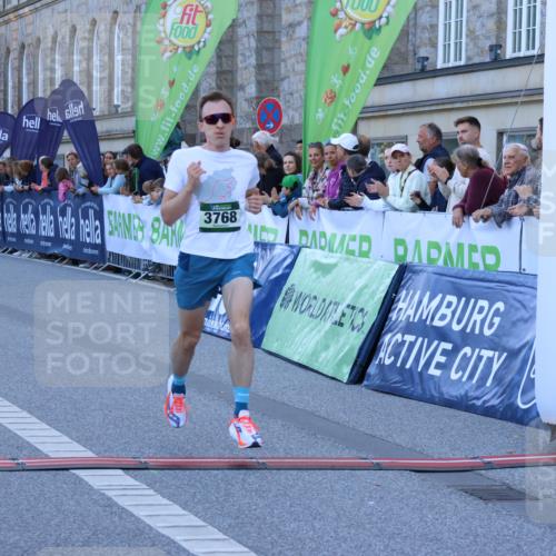 01.09.2024 - BARMER Alsterlauf Strokosch-Dieckow http://msf.ph/oto/6888444 01.09.2024 09:37:20 Ziel 3726, 3768 meine-sportfotos.de