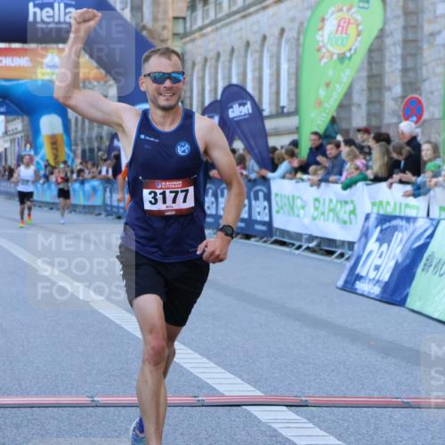 01.09.2024 - BARMER Alsterlauf Strokosch-Dieckow http://msf.ph/oto/6888485 01.09.2024 09:37:42 Ziel 3095, 3177, 4250, 4792 meine-sportfotos.de