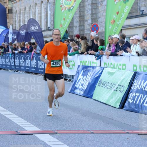 01.09.2024 - BARMER Alsterlauf Strokosch-Dieckow http://msf.ph/oto/6888488 01.09.2024 09:37:44 Ziel 3095, 3177, 4250, 4792 meine-sportfotos.de