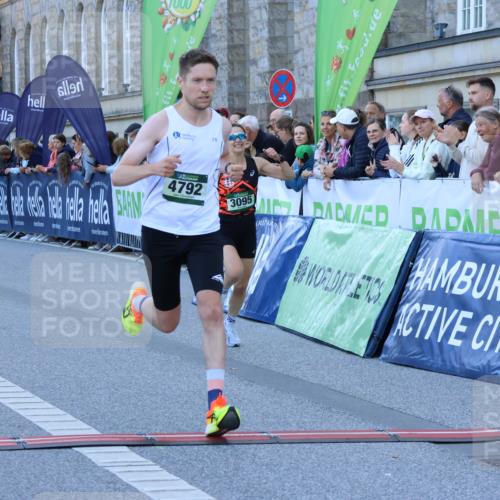 01.09.2024 - BARMER Alsterlauf Strokosch-Dieckow http://msf.ph/oto/6888498 01.09.2024 09:37:49 Ziel 2787, 3095, 4792, 5178 meine-sportfotos.de