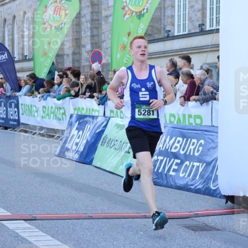 01.09.2024 - BARMER Alsterlauf Strokosch-Dieckow http://msf.ph/oto/6888527 01.09.2024 09:38:03 Ziel 3238, 4433, 4993, 5281, 8386 meine-sportfotos.de